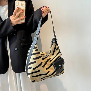 Дамски скута чанти с Голям Капацитет, Ежедневни Училищна чанта за пазаруване, Модерна чанта-тоут на рамо шарени зебри, чанти Canva