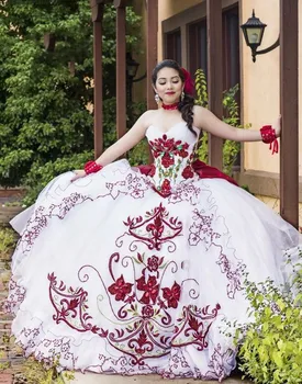 Бели Буйни Рокли с Червена Аппликацией, Бална рокля от Тюл във формата на сърце, Милото 16 Рокля vestidos de 15 años 2020