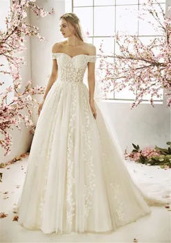 Елегантна Сватбена рокля Трапецовидна форма с открити рамене, Романтична Драпированное Сватбена рокля с Аппликацией Robe de Mariee