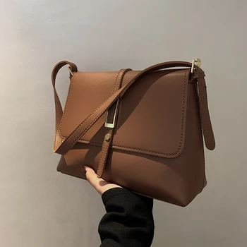 Дизайнерски квадратна чанта в стил ретро 2021, Новата Модерна Дамска чанта, Есен е Универсална чанта-месинджър, по-Голямата голям чанта на едно рамо